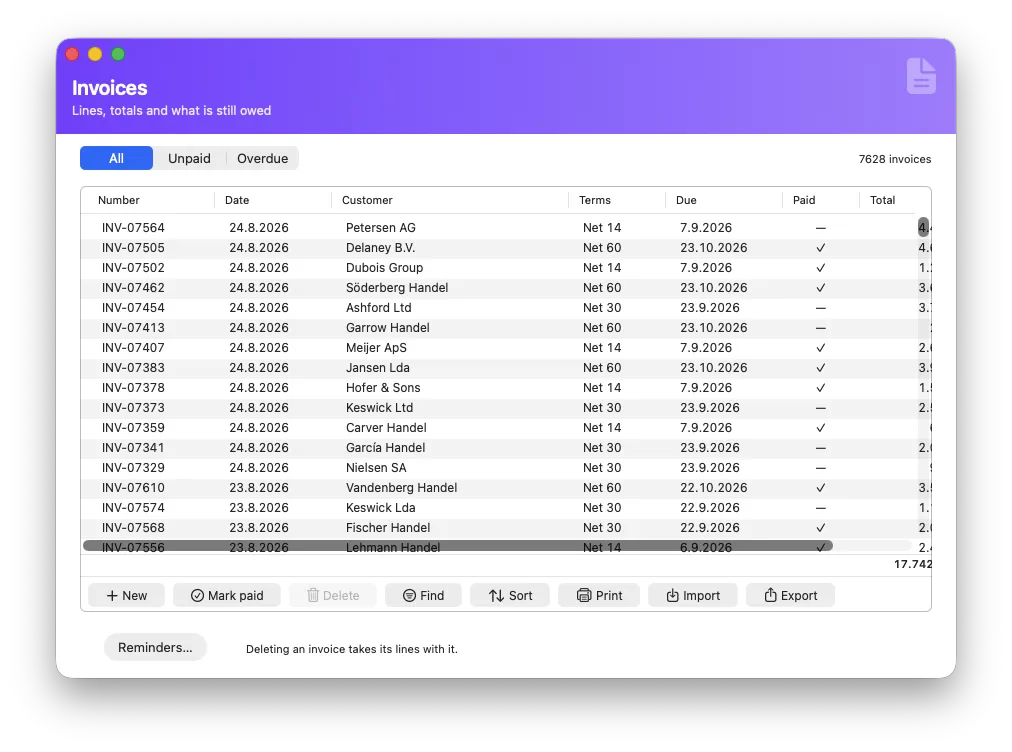 The invoice list in the designer, with its columns and footer totals